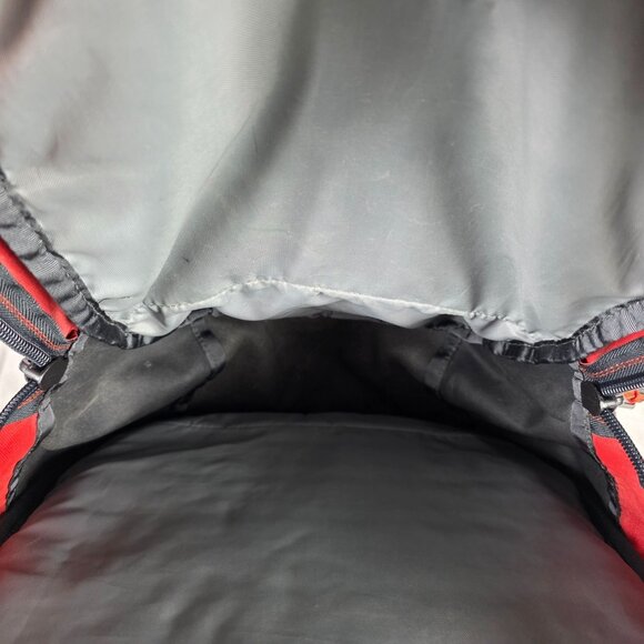 The North Face Jester Red Hiking Backpack Camping Outdoors School Casual Walking - Picture 10 of 13